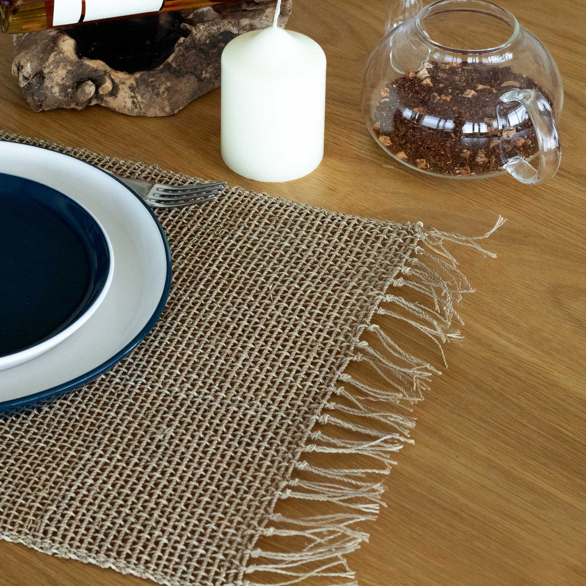 Natural Seagrass Placemat — 57 × 35 cm